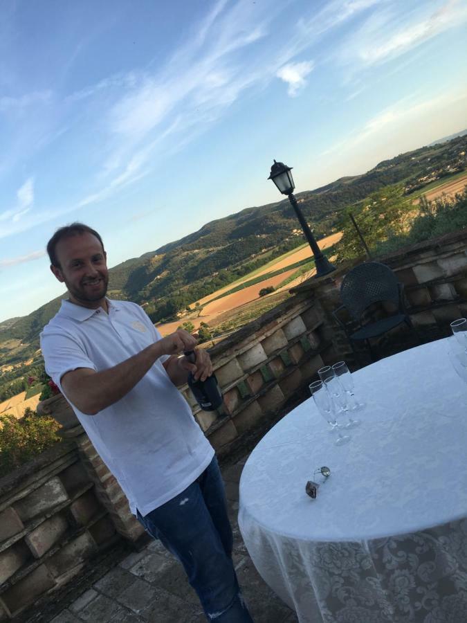 Agriturismo Wine Casale Villa Chiara Торджано Екстериор снимка